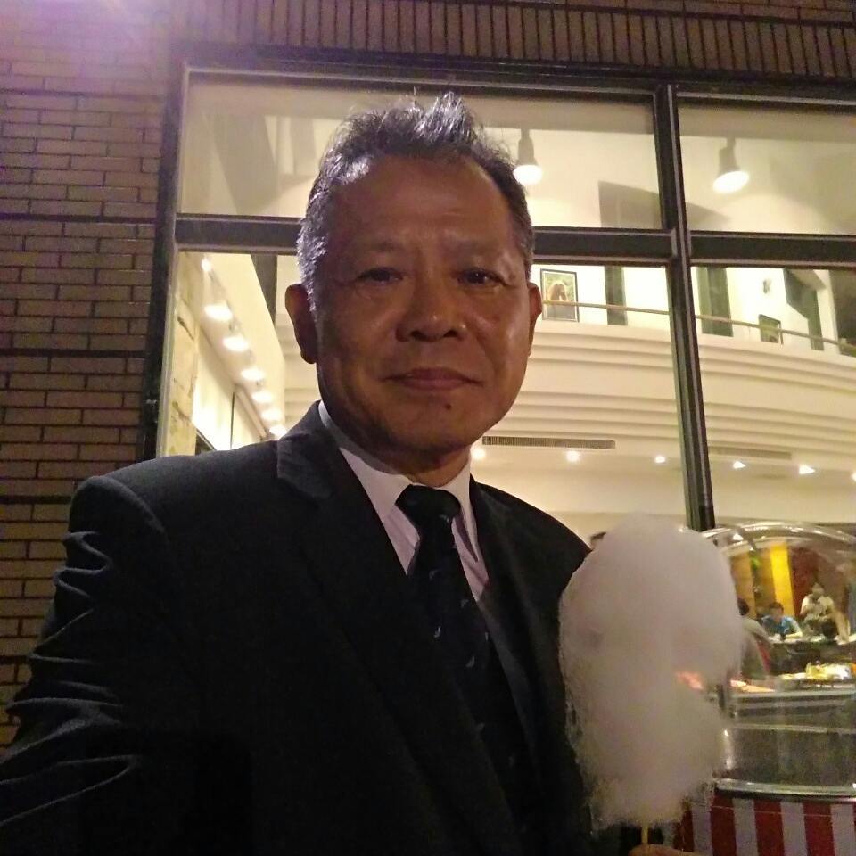 某公司董事长老头子套图_老年成功男人真实微信生活照片朋友圈包装素材11